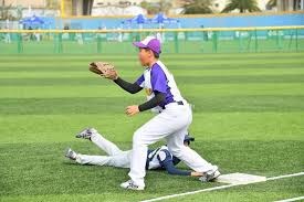 北京时间12月12日凌晨01：45，欧联杯联赛阶段将迎来一场处境迥异的对决。